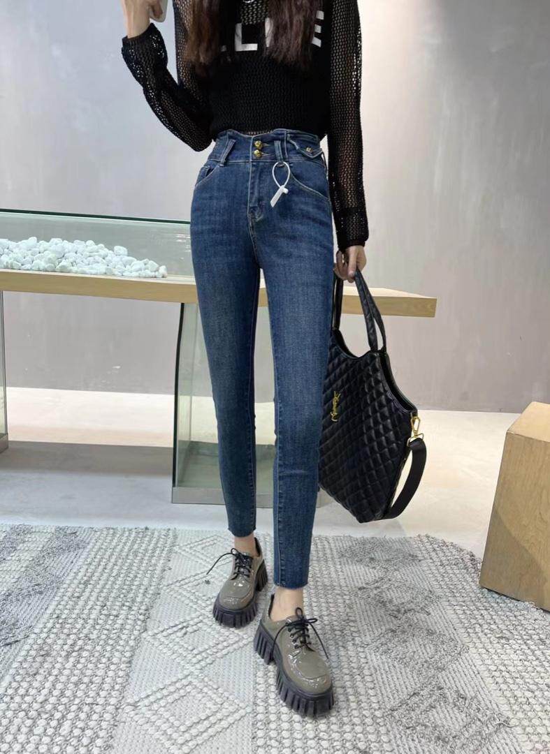 2022秋冬压花工艺牛仔小脚裤，其它，雪儿诱惑