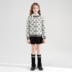 时尚百搭通勤儿童加厚字母开衫，童装儿童羊毛衫，牧皓研