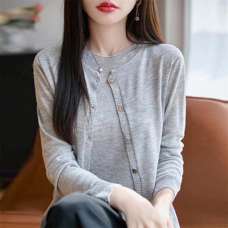 2025夏季精纺莱赛尔圆领开衫薄款女显瘦,针织衫/毛衣,美杜莎羊绒