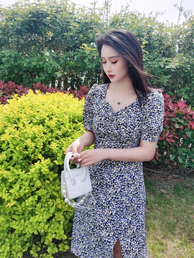 夏季新款碎花连衣裙，女装连衣裙，YO\VLF雅洛菲