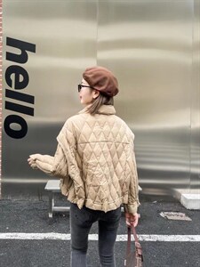 2021 新款秋轻薄设计款秋羽绒服图片