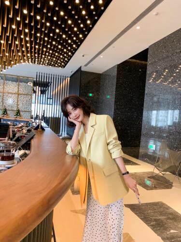 21年春款双门襟西装，女装西装，AI·ENJI 艾恩纪