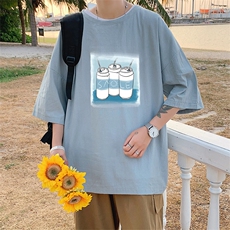 浅蓝色