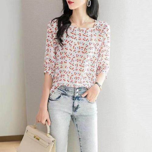 夏季碎花上衣，百搭单品，女装，那茉