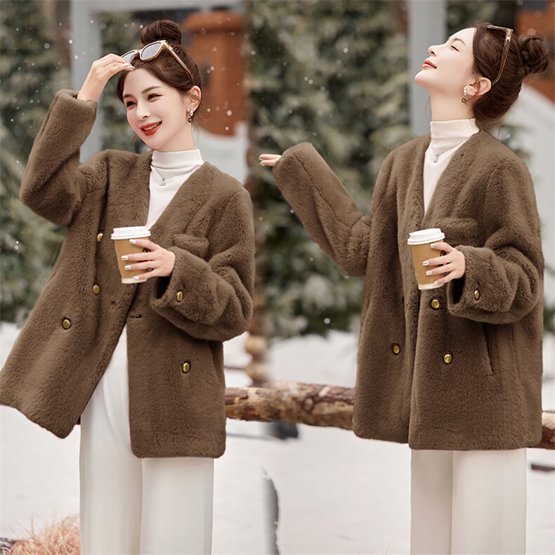 2024年冬季时尚皮草外套V领纯色保暖中长款皮毛一体水貂外套，女装皮草，流量+