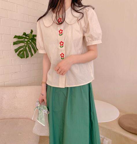 现货刺绣花花小衫，女装，NIY