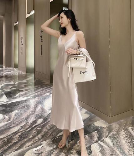 高级感穿搭,女装,蓝衣可