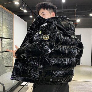 新款大码连帽印花鲨鱼皮宽松学生轻薄男女款羽绒服图片