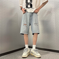 浅蓝色