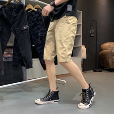 卡其色