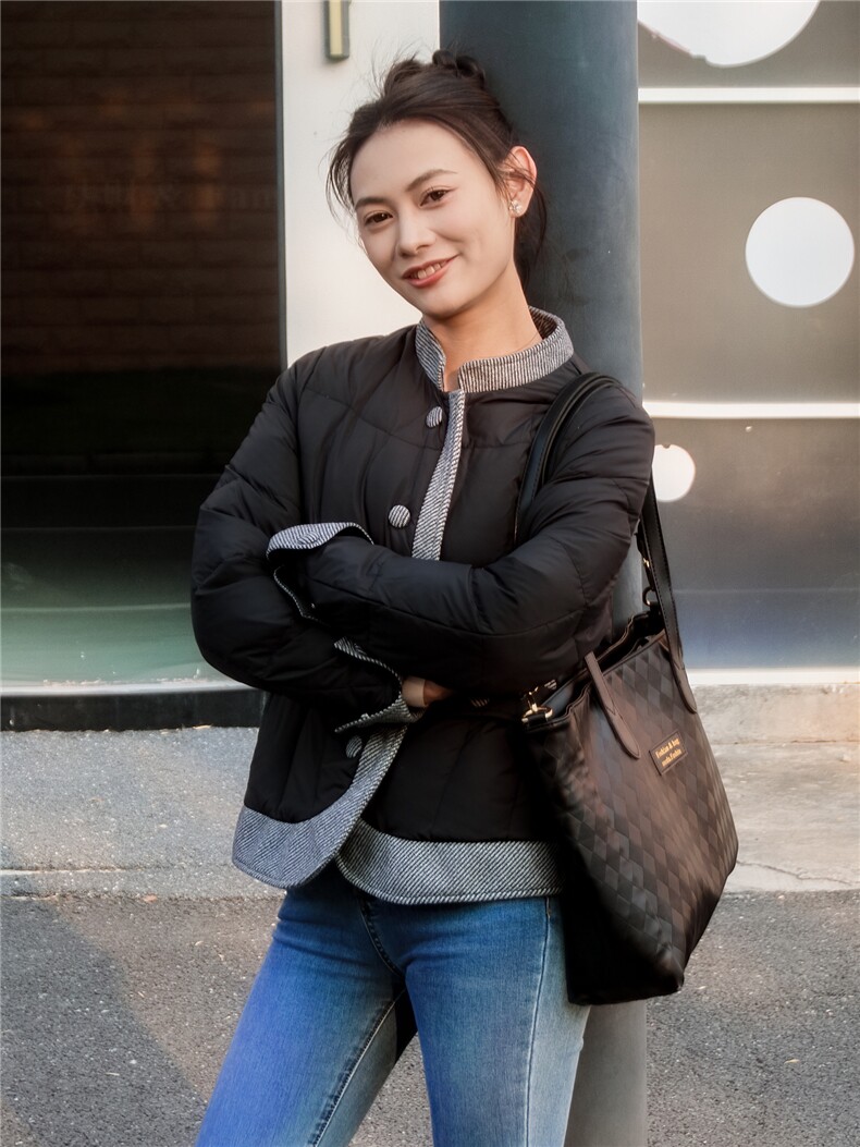 2025新款小香风外套立领拼色羽绒服,女装羽绒服,沫晗依美