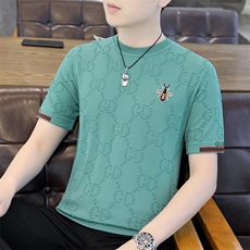 绿色
