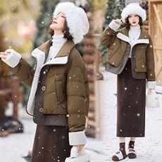 羽绒服女2024冬季新款超好看洋气休闲短款拼接羊羔毛保暖厚面包服，女装羽绒服，半夏