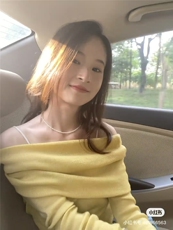2025春夏款法式温柔一字肩材质精仿羊毛，女装针织衫/毛衣，织己羊绒