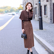 小香风套装2024秋冬新款高级感红色针织毛衣格子毛呢半身裙三件套，女装套装/套裙，煊芮熙