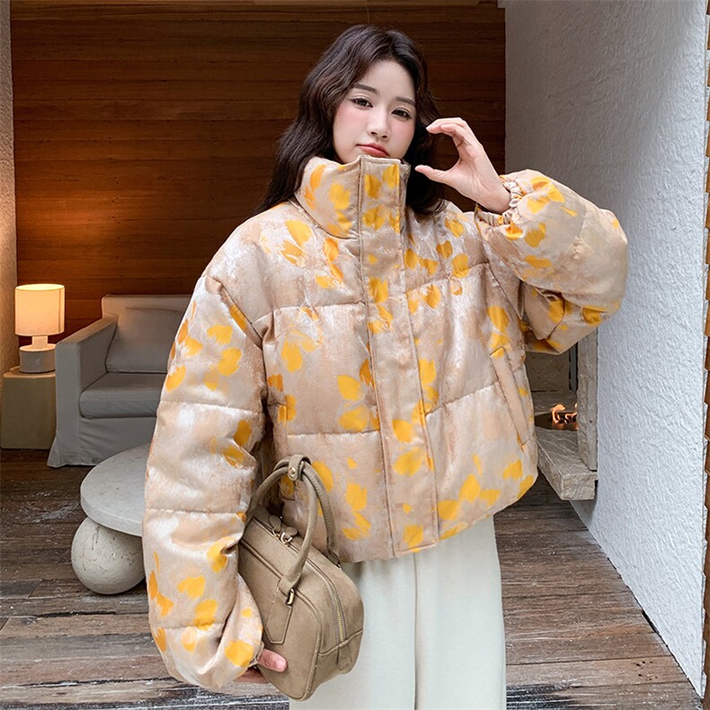 独特设计感黄色立领印花短款羽绒服女冬超火好看高级小众加厚外套,女装羽绒服,2C317A