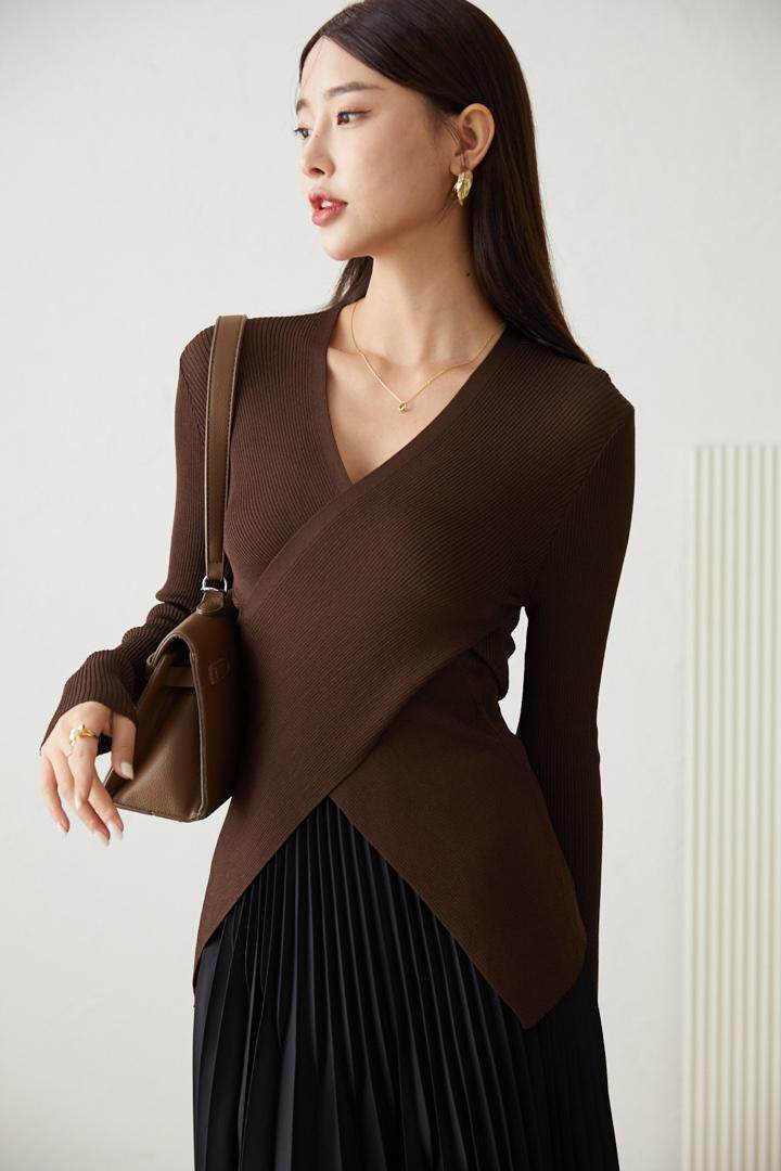 《现货》交叉设计冰丝针织显瘦上衣，其它，M&VC