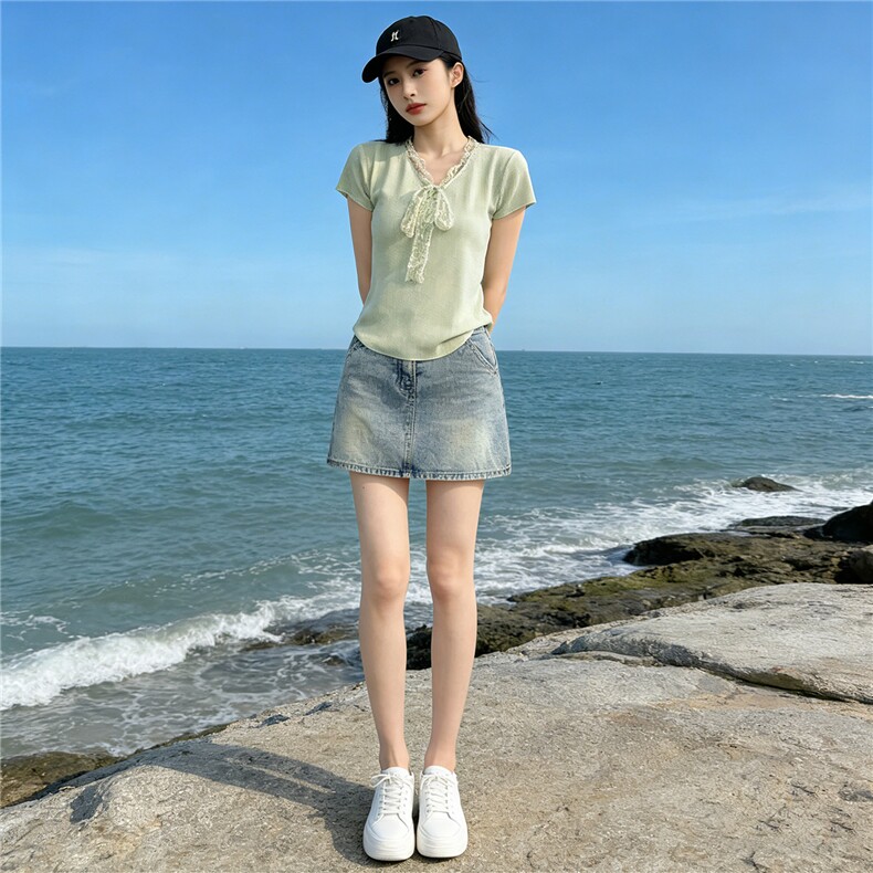 气质温柔风时尚套装裙女夏新款V领蕾丝拼接针织上衣牛仔裙两件套,女装套装/套裙,江南