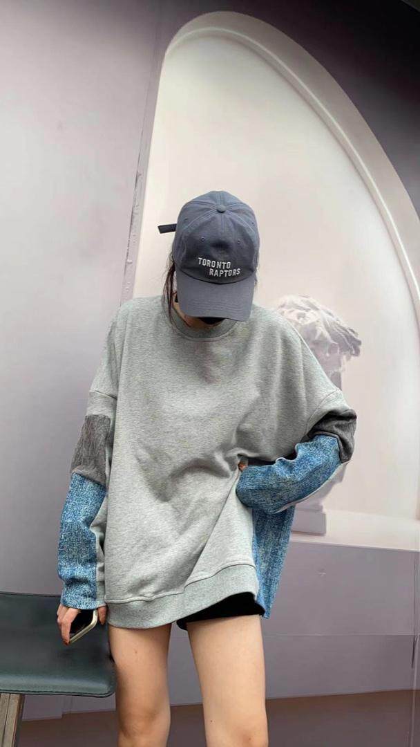 牛仔拼接卫衣，女装卫衣/绒衫，Q.P