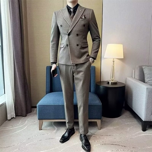 意式双排扣西服套装男士戗驳领黑色商务婚礼宴会西装外套图片