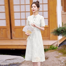 绿色新中式国风连衣裙女2024新款夏季气质绝美改良旗袍日常可穿，女装连衣裙，难舍钰依