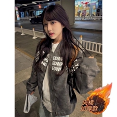 黑灰色
