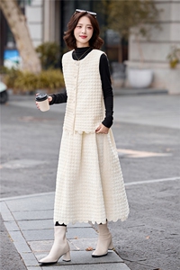小香风马甲套装女2025秋新款气质巨好看的马甲打底衫半身裙三件套图片
