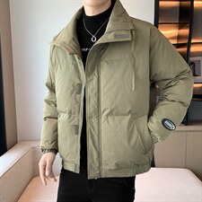 苔绿色
