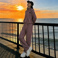 休闲运动套装女春新款粉色千鸟格抽绳立领上衣直筒长裤两件套显瘦，女装套装/套裙，江南