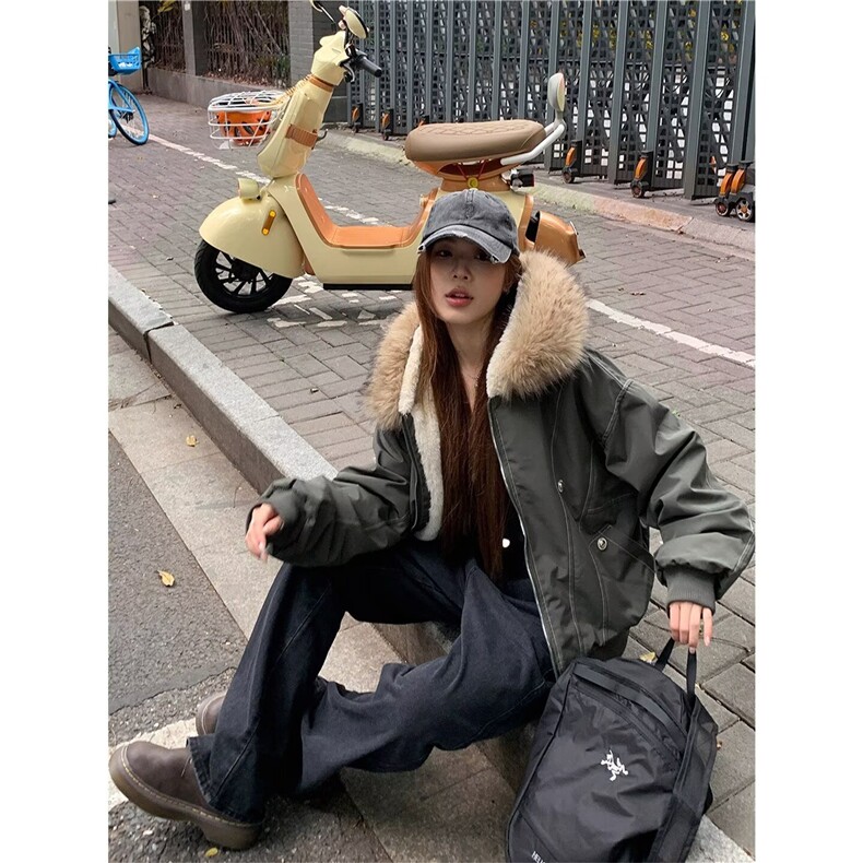 冬季保暖毛领连帽加绒夹克外套美式工装风派克服棉衣，男装夹克，星座506A