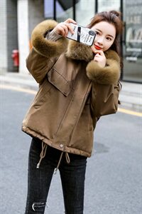 棉衣/棉服2021新款冬兔毛中长款工装带帽棉服女外套配毛领图片