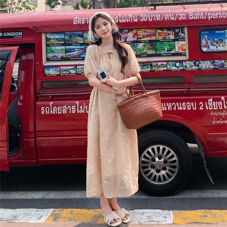 刺绣收腰橘色连衣裙女夏2025新款收腰显瘦气质绝美流行多巴胺长裙，女装连衣裙，浙宝208