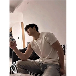 网图现货潮索罗娜凉感健身显身材圆领短袖T恤V17-特P20图片