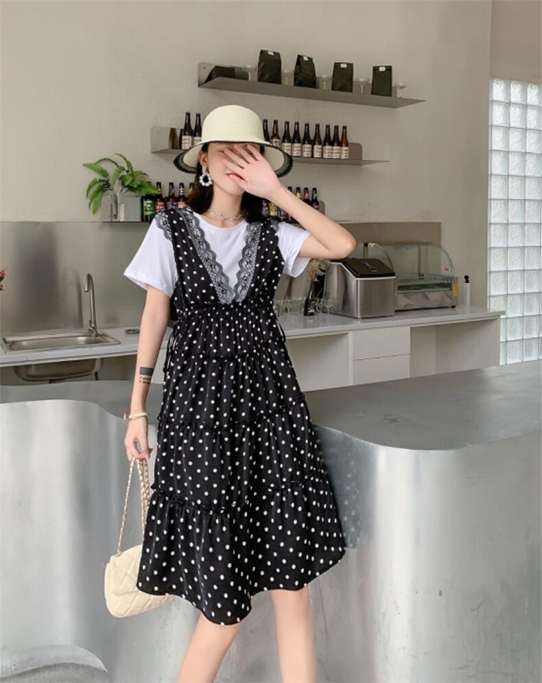 【现货】新款假两件拼工艺蕾丝连衣裙，女装连衣裙，得瑟空间