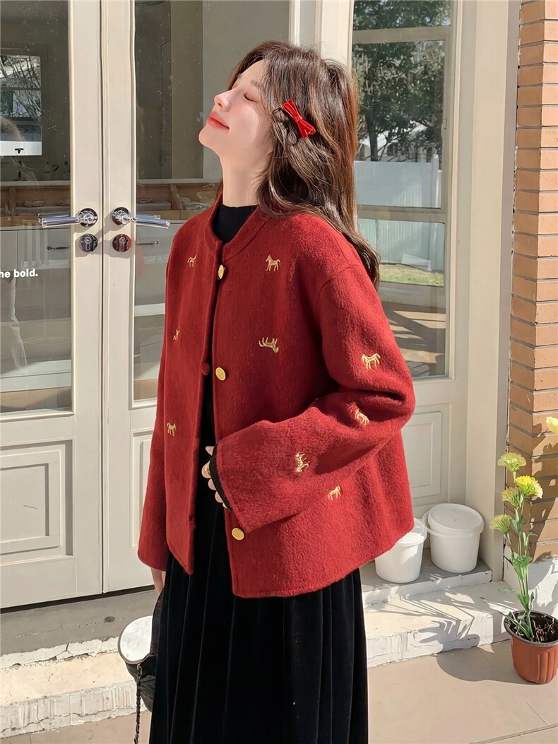 现货主推好数据秋刺绣马到成功红色双面羊毛呢外套p215-k328,女装毛呢外套,丝露怡语