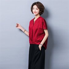 直筒2021年夏季时尚百搭套头连帽T恤短袖短款纯色，女装T恤，独衣靓