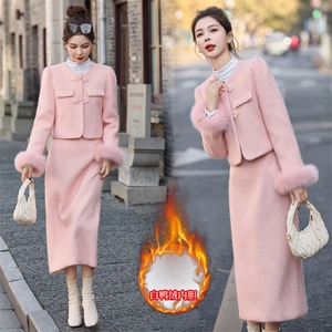 【bao款现货】2023新款冬装羽绒服套装套鸭绒领子袖毛真狐狸毛图片