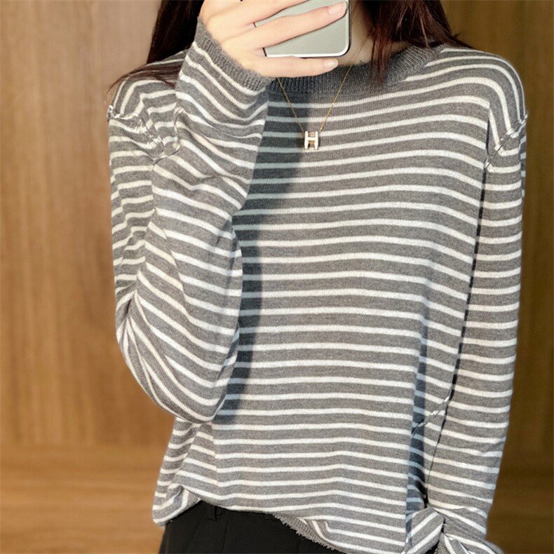 2022春秋新款软糯欧货精纺羊毛条纹针织衫女宽松圆领长袖打底毛衣,针织衫/毛衣,雪真羊绒