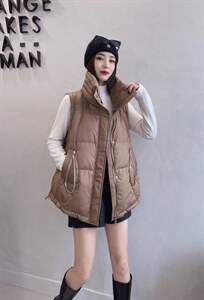 2021冬季新款90绒马甲图片