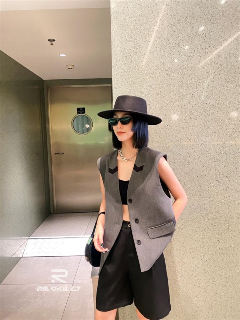 2022秋装新款马甲，女装马甲，雷洛奇丽