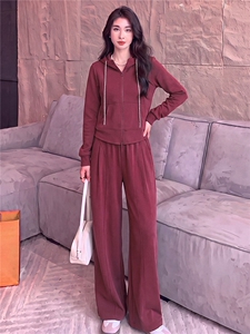 女春秋新款时尚慵懒风套装红色拉链开衫连帽长袖外套阔腿裤两件套图片 女春秋新款时尚慵懒风套装红色拉链开衫连帽长袖外套阔腿裤两件套图片