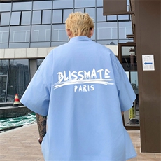 浅蓝色
