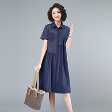 宝蓝色