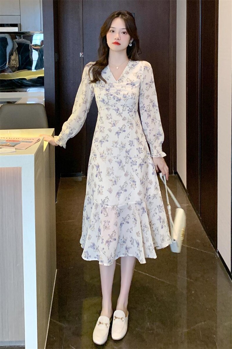 款法式碎花裙V领连衣裙雪纺长袖修身气质长款长裙子女秋季,女装连衣裙,美吧服饰