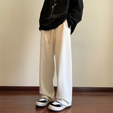 米白色
