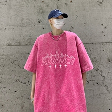 玫红色