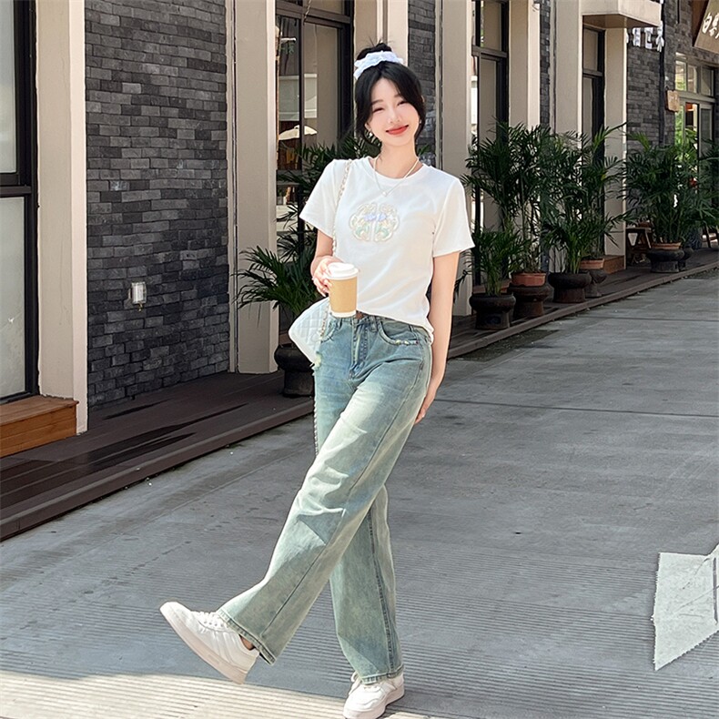 新款民族风刺绣牛仔套装女两件套显瘦时尚潮流,女装套装/套裙,凯芙莉服饰