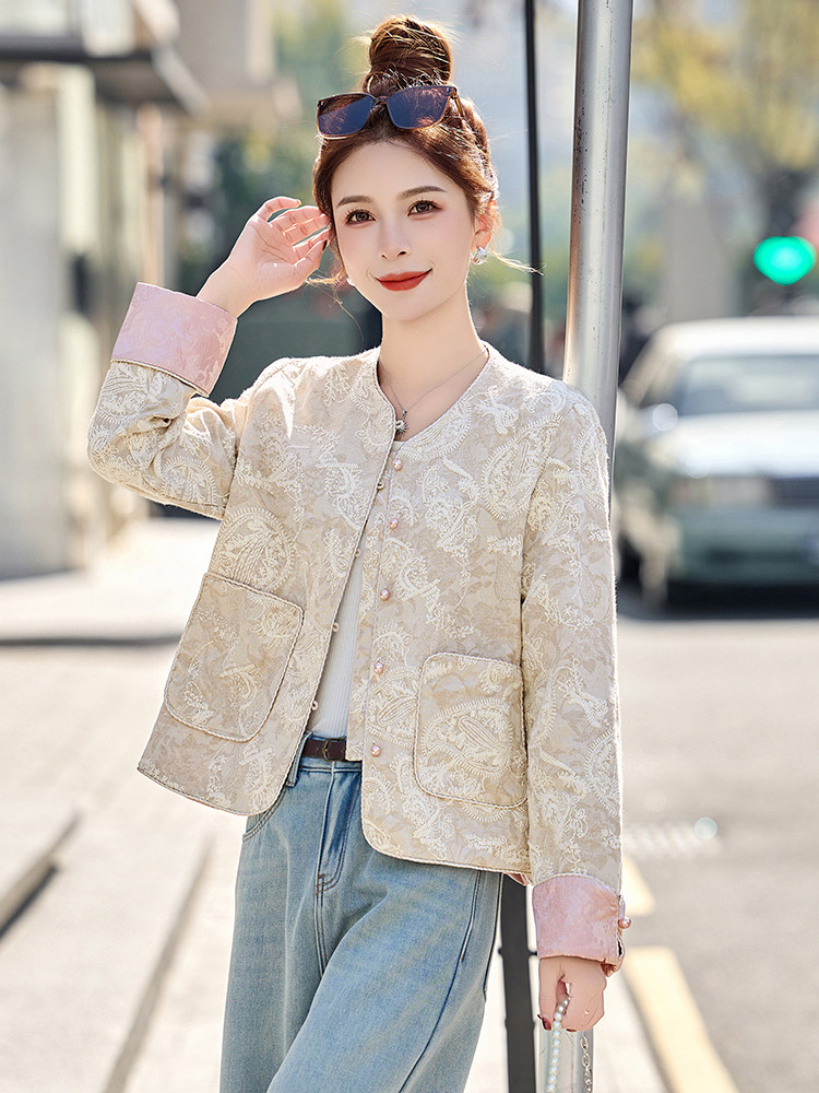 新中式轻国风刺绣外套女2025春季新款小个子气质显瘦短款提花上衣,女装短外套,布芭啦