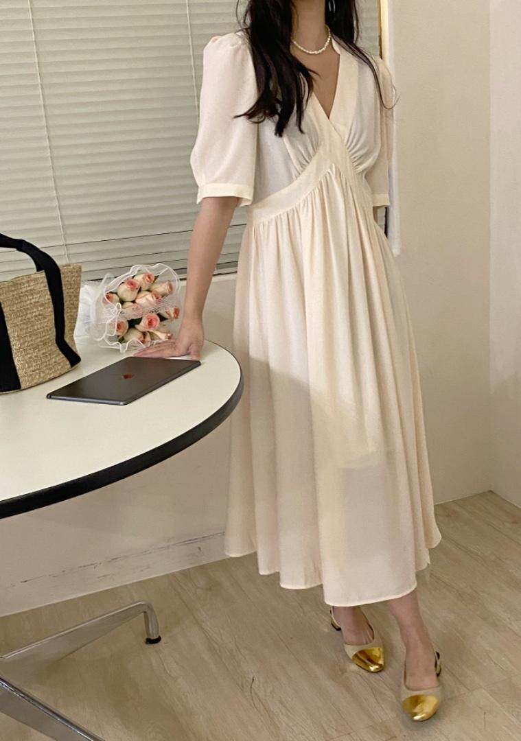 夏季新款简单大气连衣裙，女装连衣裙，唇蔻