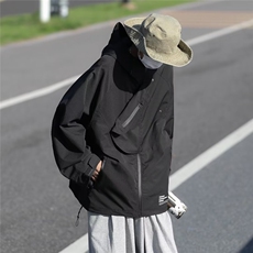 新款多口袋防水压胶拉链宽松休闲连帽夹克冲锋衣外套-Y2073-p70，男装夹克，星座601-2